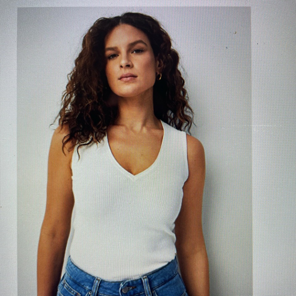 Simons Contemporaine White Ribbed Tank Top